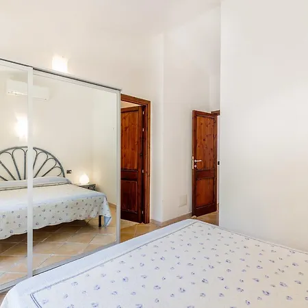 别墅 Corbezzolo Giallo *