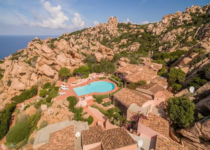 Corbezzolo Giallo Villa Costa Paradiso