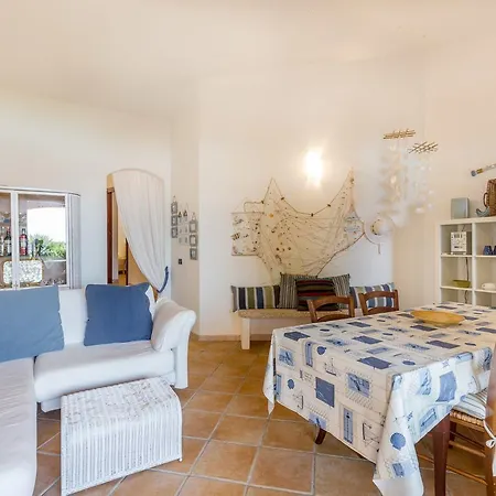 Villa Corbezzolo Giallo *