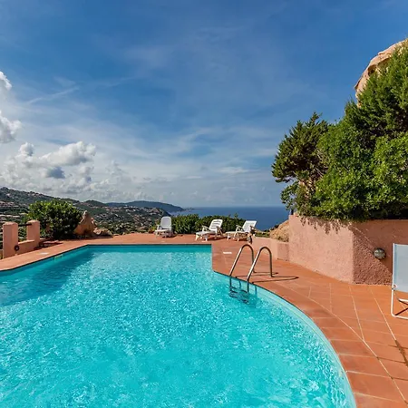 Villa Corbezzolo Giallo Costa Paradiso