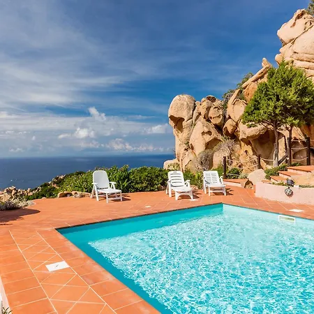 Villa Corbezzolo Giallo Costa Paradiso