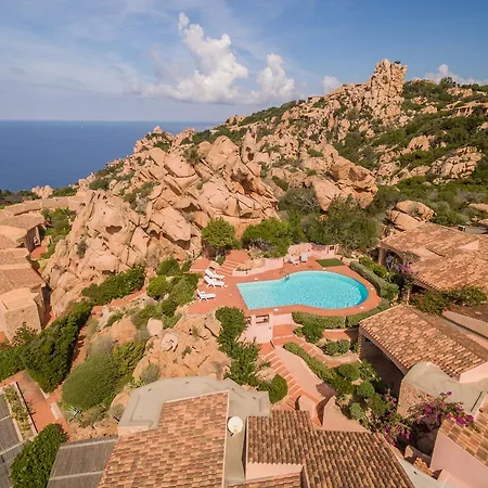 Villa Corbezzolo Giallo Costa Paradiso