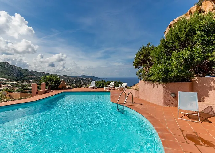 Вилла Corbezzolo Giallo Коста-Парадисо