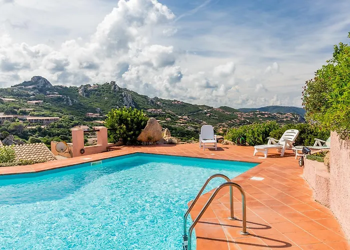 Corbezzolo Giallo * Коста-Парадисо